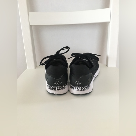 Under armour runner - Picture 4 of 6